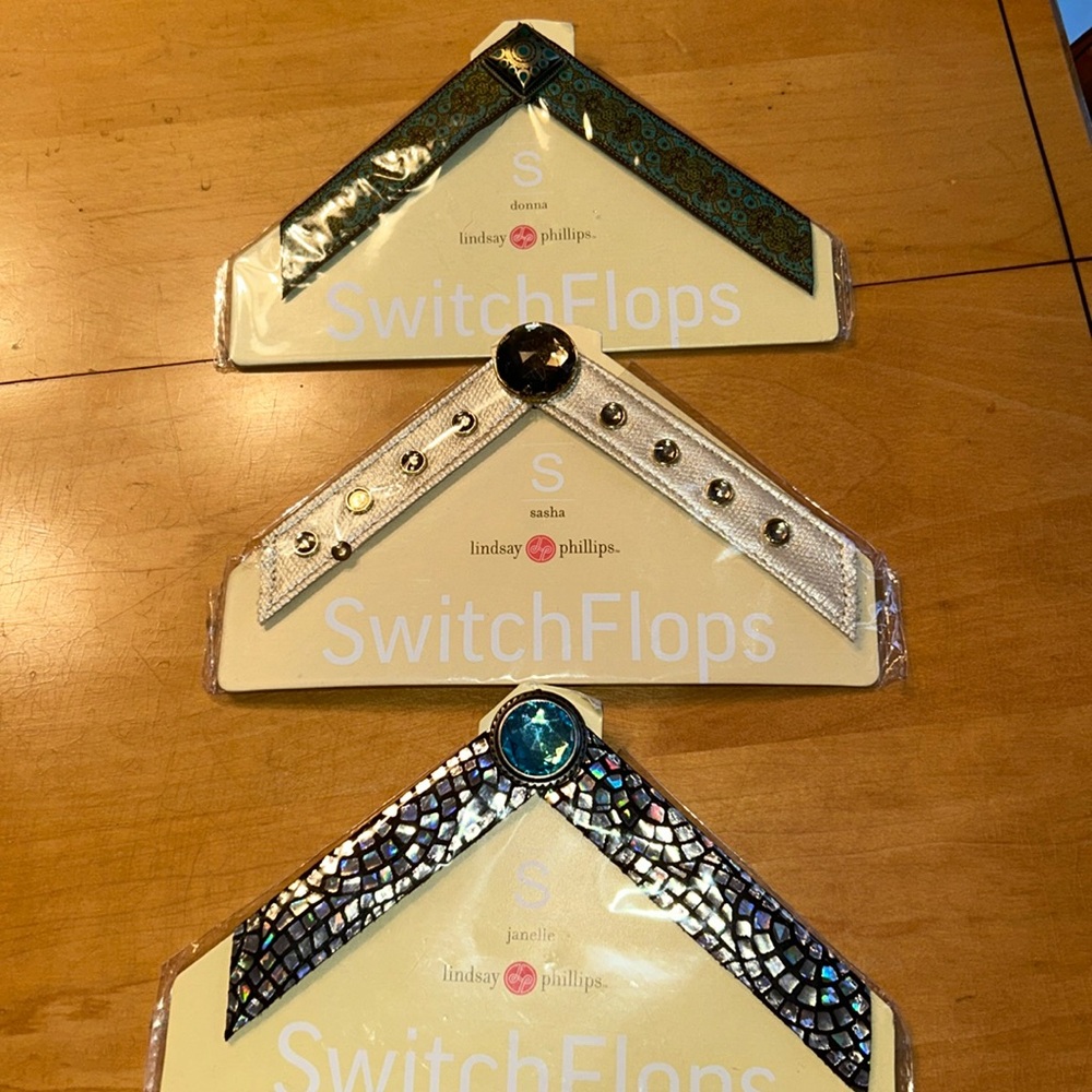 NWT Lindsey Phillips switch flops size small